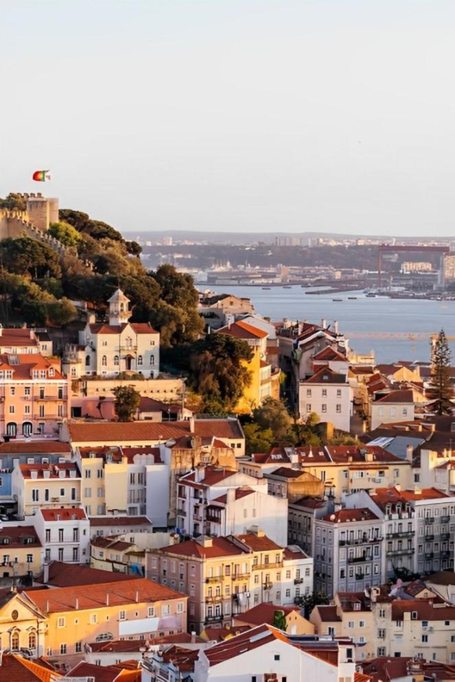 Bairro Alto Blue & By Homing Lisboa